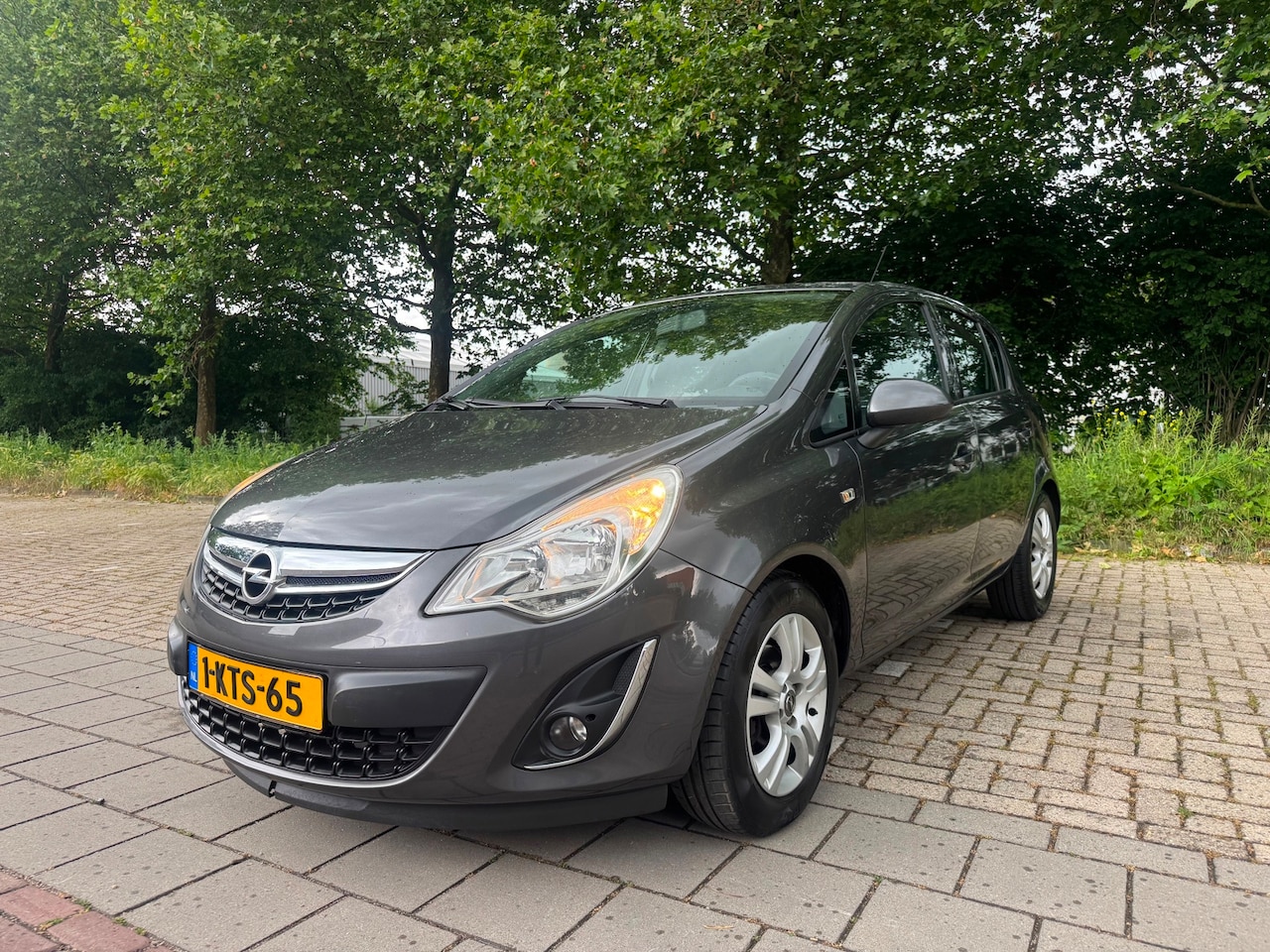 Opel Corsa - 1.2-16V Cosmo 1.2-16V Cosmo - AutoWereld.nl