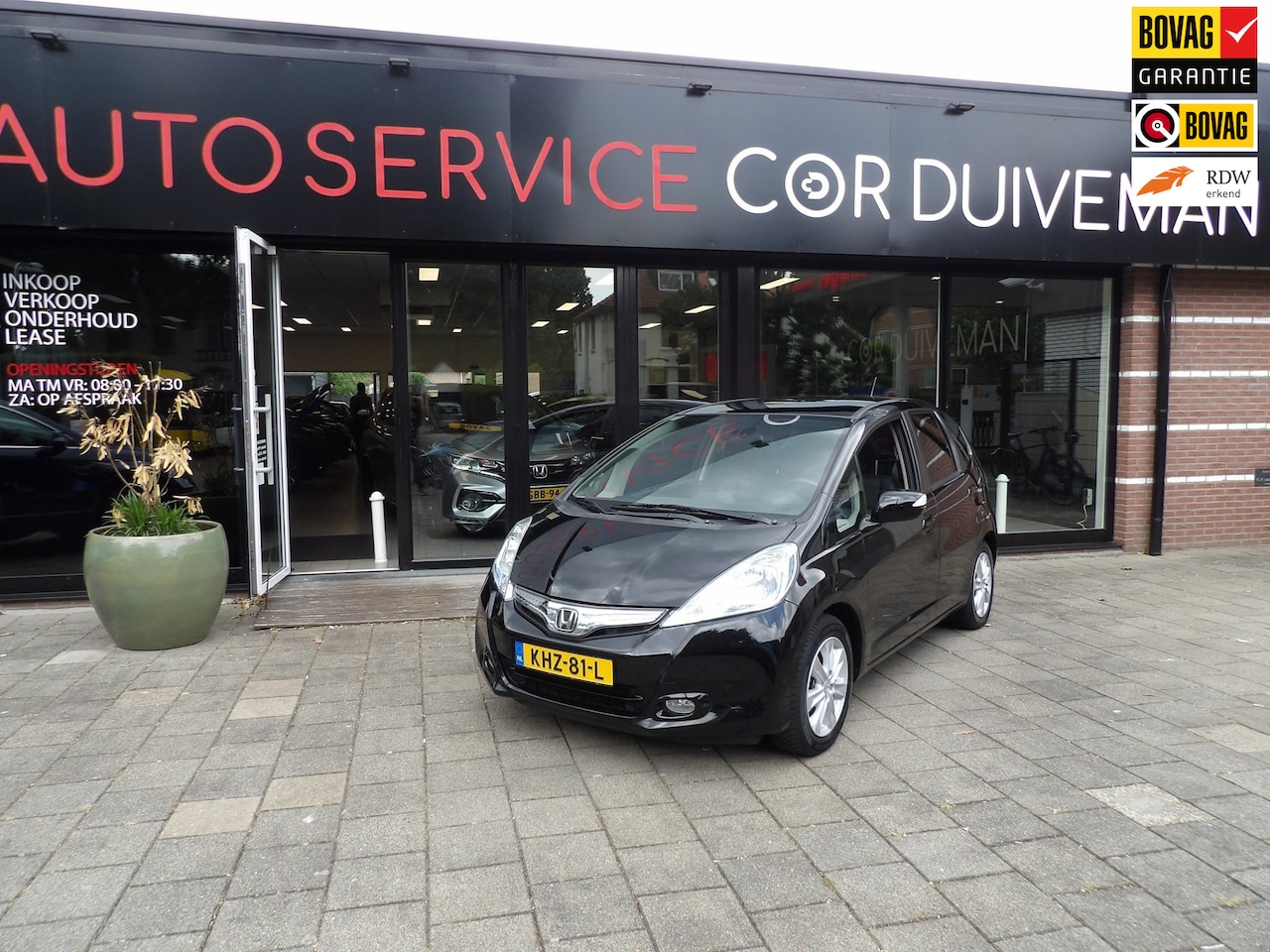 Honda Jazz - 1.4 Hybrid Business Mode + VOLLEDIG LEER /INCL AFLEVERING EN BOVAG GARANTIE HYBRIDE - AutoWereld.nl