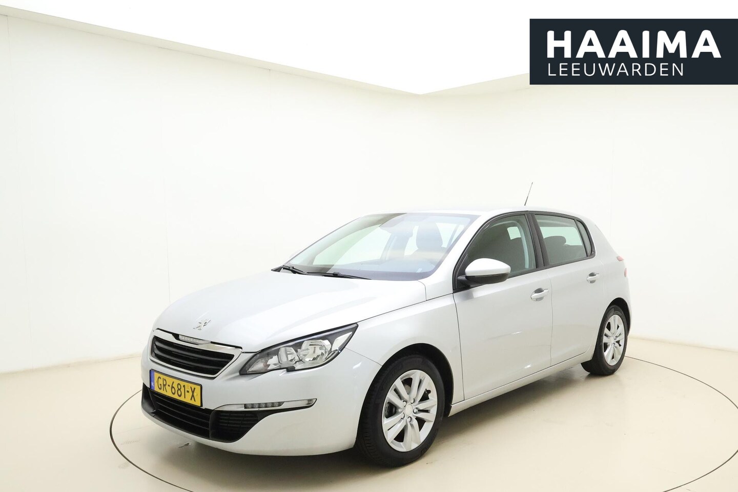 Peugeot 308 - 1.2 PureTech Active | Leren stuur | Cruise control | Climate control | Lichtmetalen velgen - AutoWereld.nl