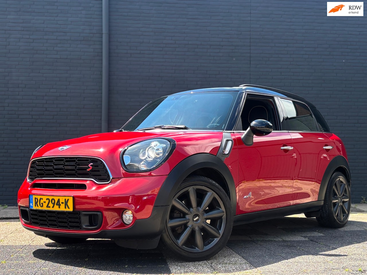 MINI Countryman - 1.6 Cooper S ALL4 Chili | Navi | Stoelverw.| H&K | Leer - AutoWereld.nl