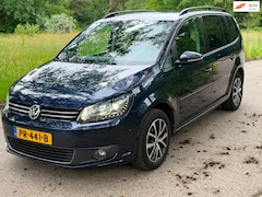 Volkswagen Touran - 1.6 TDI Highline BlueMotion DSG LED 2014 TOPSTAAT
