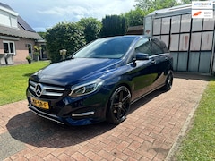 Mercedes-Benz B-klasse - 220 4-Matic Business LED Trekhaak volledig onderhoud