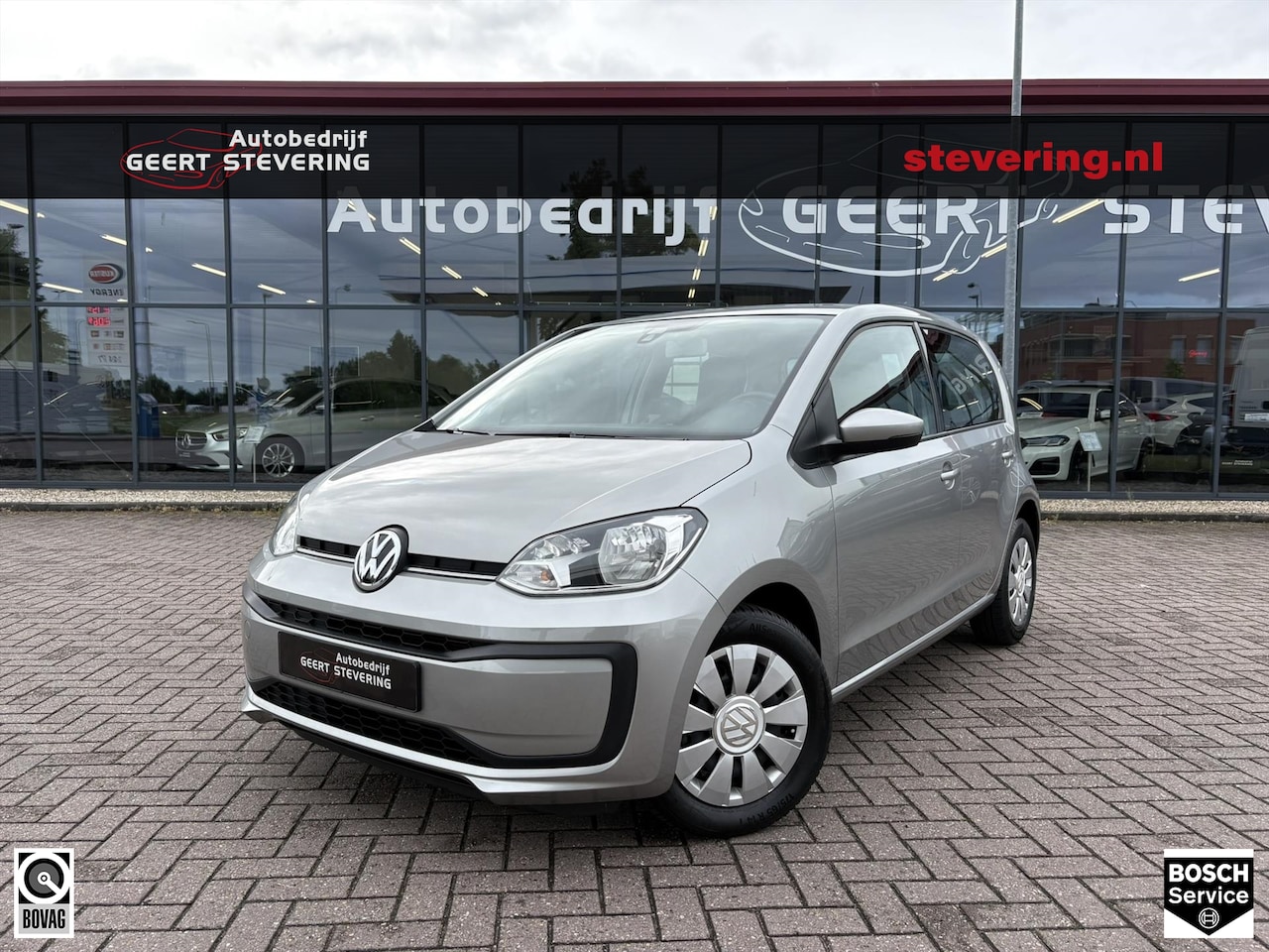 Volkswagen Up! - 1.0 5DRS / Airco / 4-seizoensbanden - AutoWereld.nl
