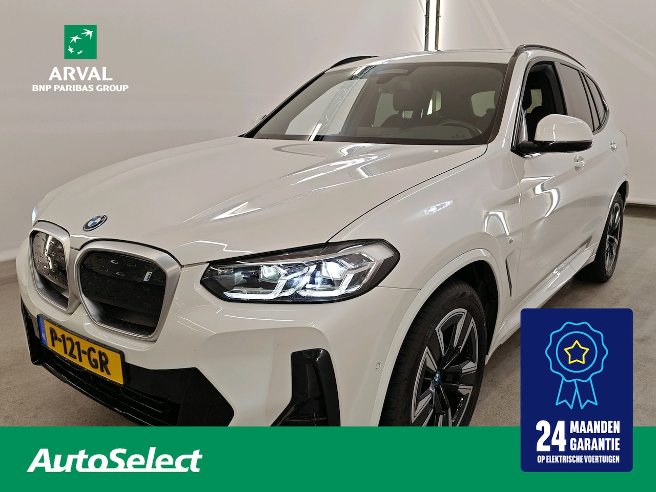 BMW iX3 - 80 kWh 286pk Executive | SOH 99% | Froze exterieur | Parking Pack | Facelift | Sensatec Zw - AutoWereld.nl