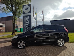 Mazda 5 - 5 1.8 TS Plus | Trekhaak |