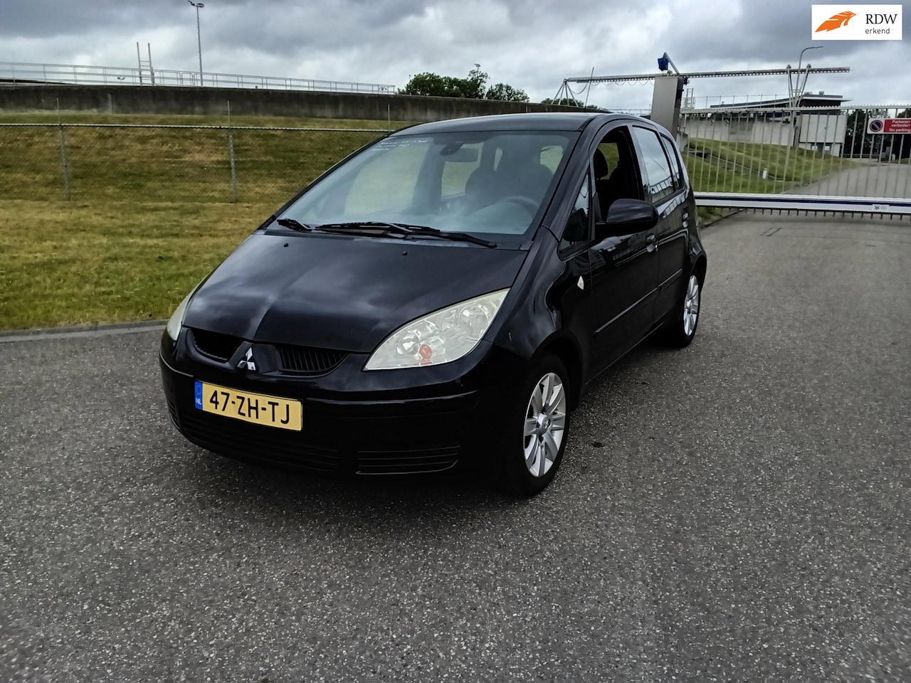 Mitsubishi Colt - 1.3 Invite+ - AutoWereld.nl