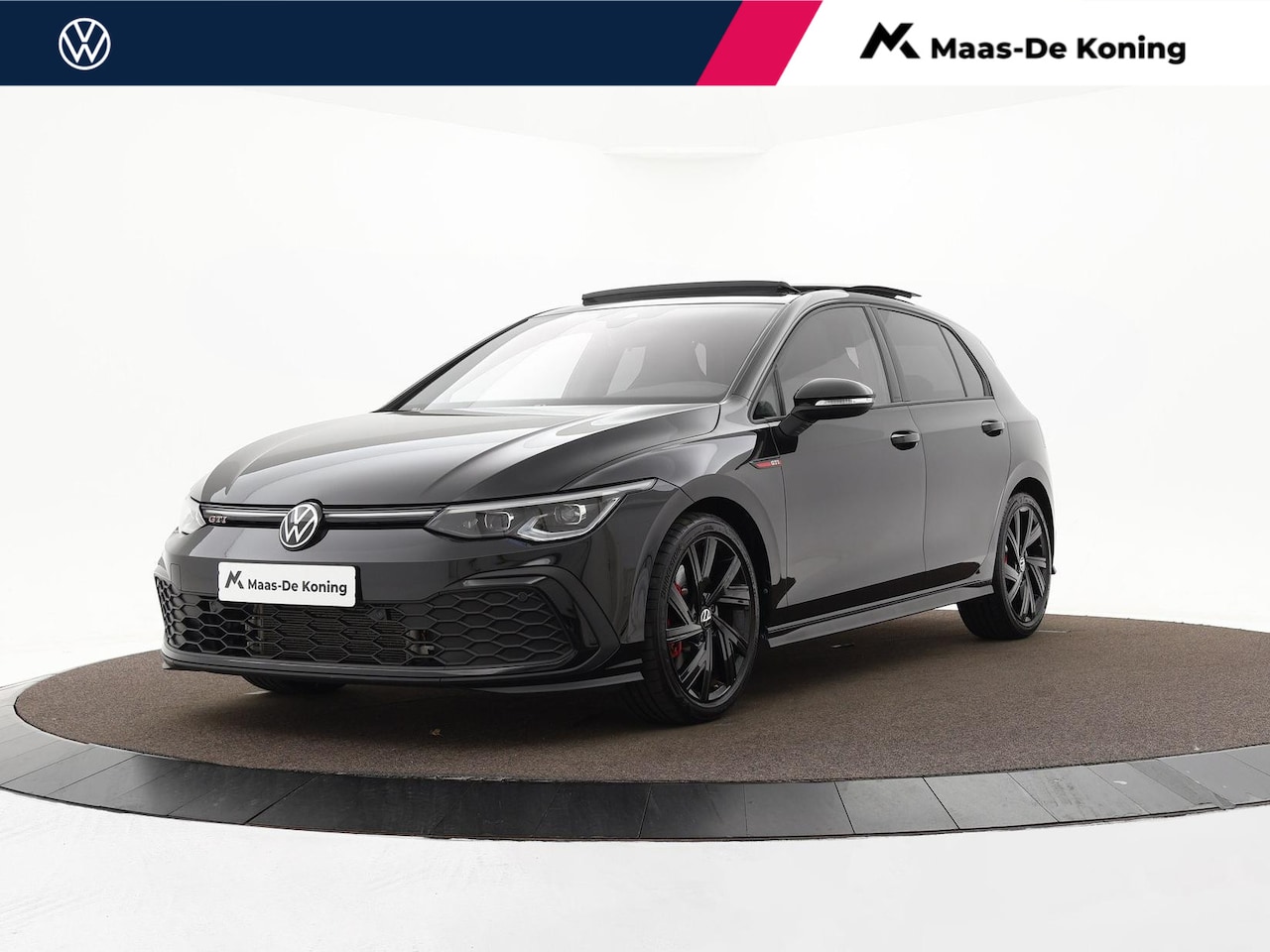 Volkswagen Golf - 2.0 TSI 245pk DSG GTI · Panoramadak · Camera · Sfeerverlichting · Apple/Android Car Play · - AutoWereld.nl