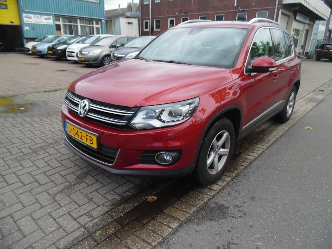 Volkswagen Tiguan - 6 bak airco apk 7.27 1.4 TSI Sport&Style navi trekh - AutoWereld.nl