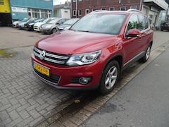 Volkswagen Tiguan - 6 bak airco apk 7.27 1.4 TSI Sport&Style navi trekh