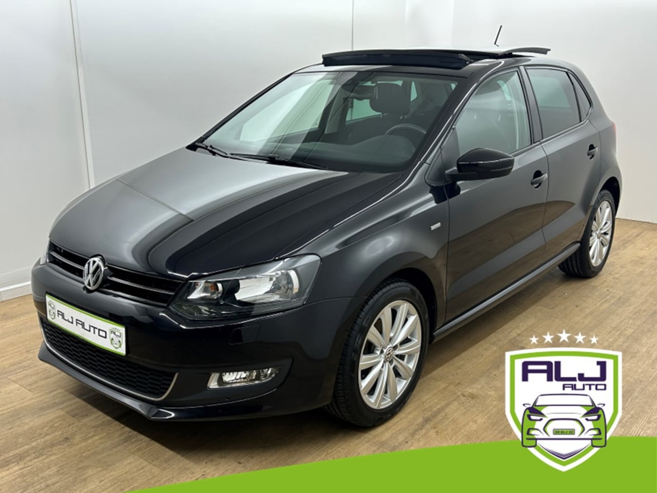 Volkswagen Polo - Occasion 1.2 TSI Highline | Zwart | Tweedehands Volkswagen Polo | Airco | Pano | Cruise | - AutoWereld.nl