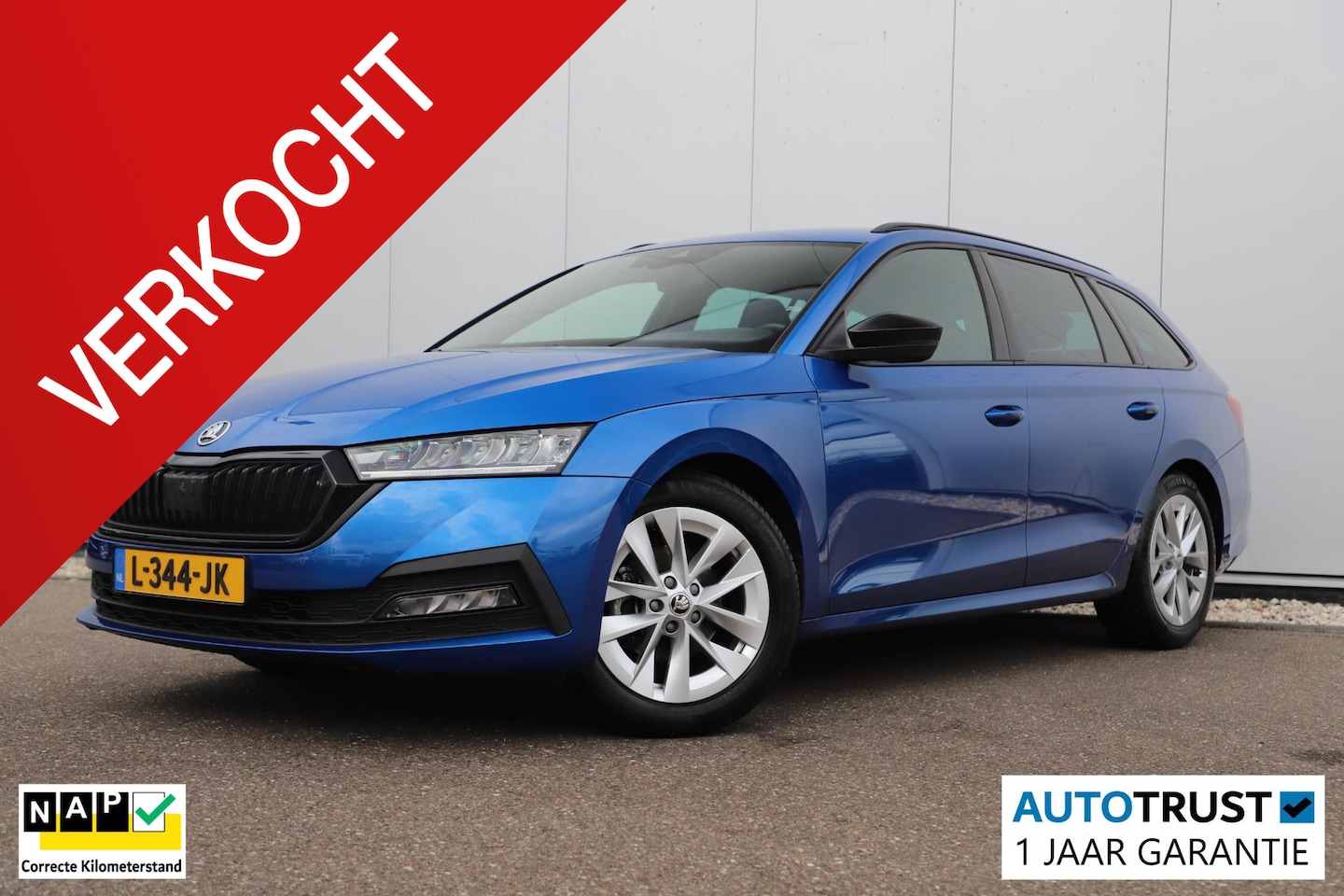 Skoda Octavia Combi - 1.0 e-TSI Sport Business Automaat RS Sportstoelen Trekhaak Virtual Navigatie Carplay Andro - AutoWereld.nl