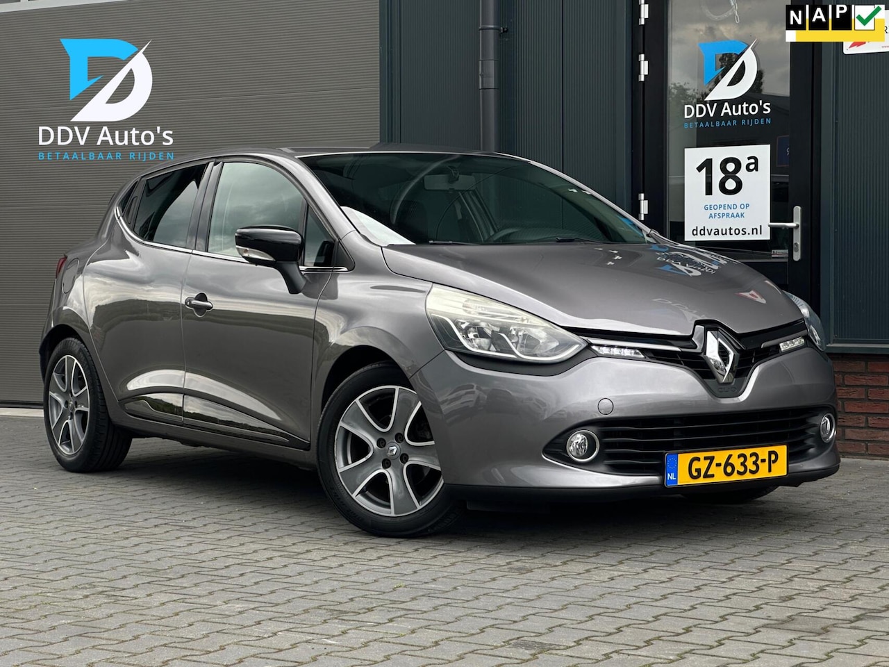 Renault Clio - 0.9 TCe/90pk ECO Night&Day|NAP|Trekhaak|Cruise|PDC|Bass Reflex Audio|Navi|Airco|Isofix|Blu - AutoWereld.nl