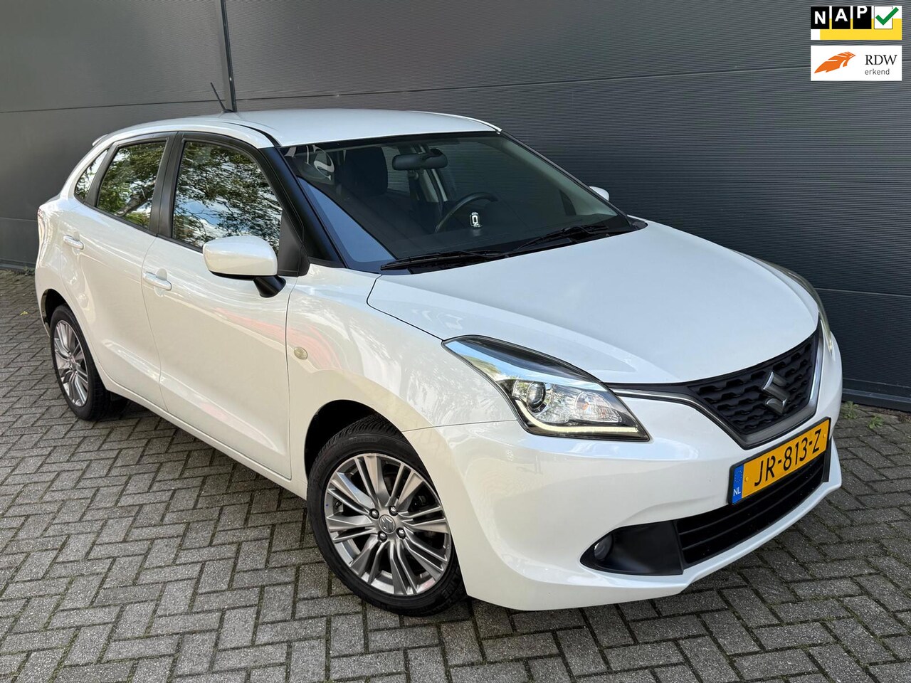 Suzuki Baleno - 1.2 Exclusive/Airco/Bleutooth/stoelverwarming - AutoWereld.nl