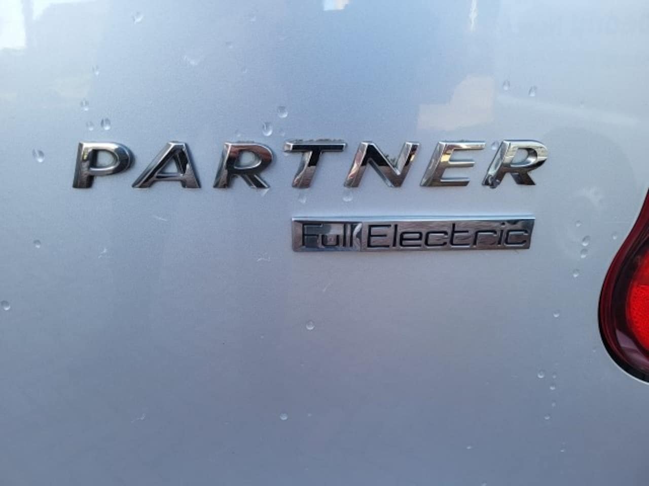 Peugeot e-Partner - Model 2017 Full Electric met accu rapport - AutoWereld.nl