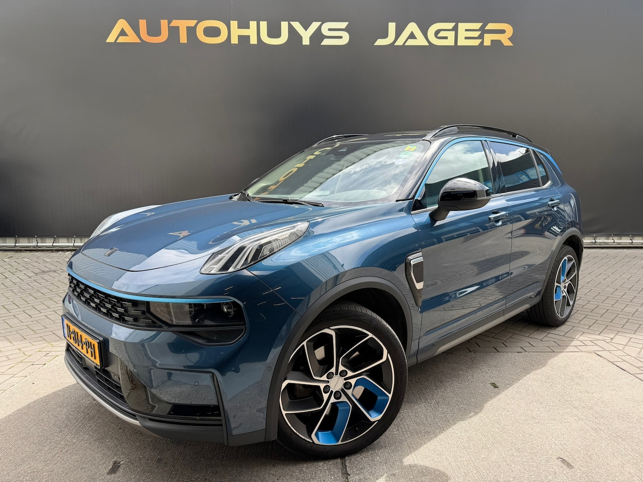 Lynk & Co 01 - 1.5 Pano Memory Carplay Hybride Automaat - AutoWereld.nl