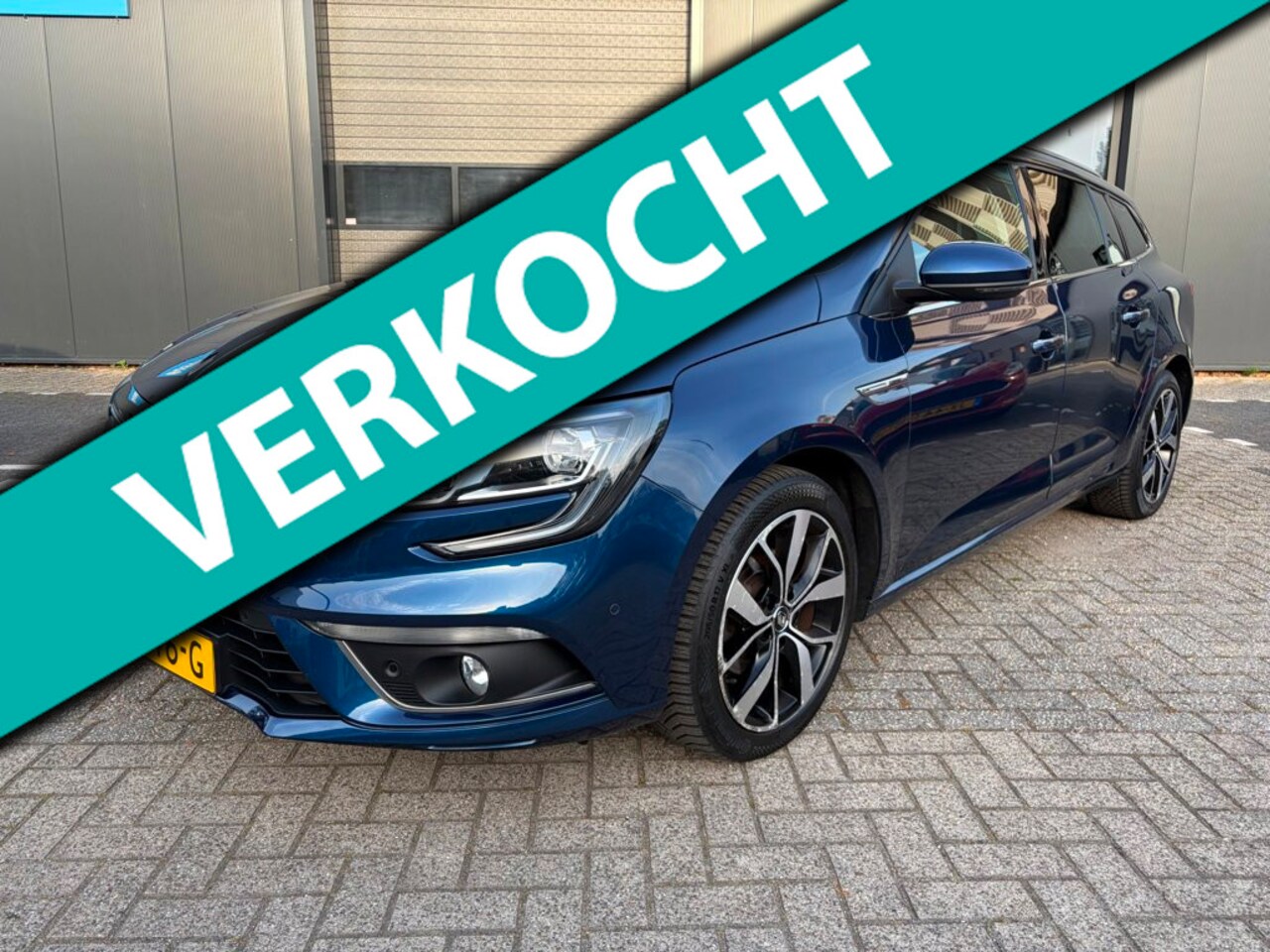Renault Mégane Estate - 1.3 TCe Bose 1.3 TCe Bose, Carplay, Key-less, Cruise, Camera, Trekhaak. - AutoWereld.nl