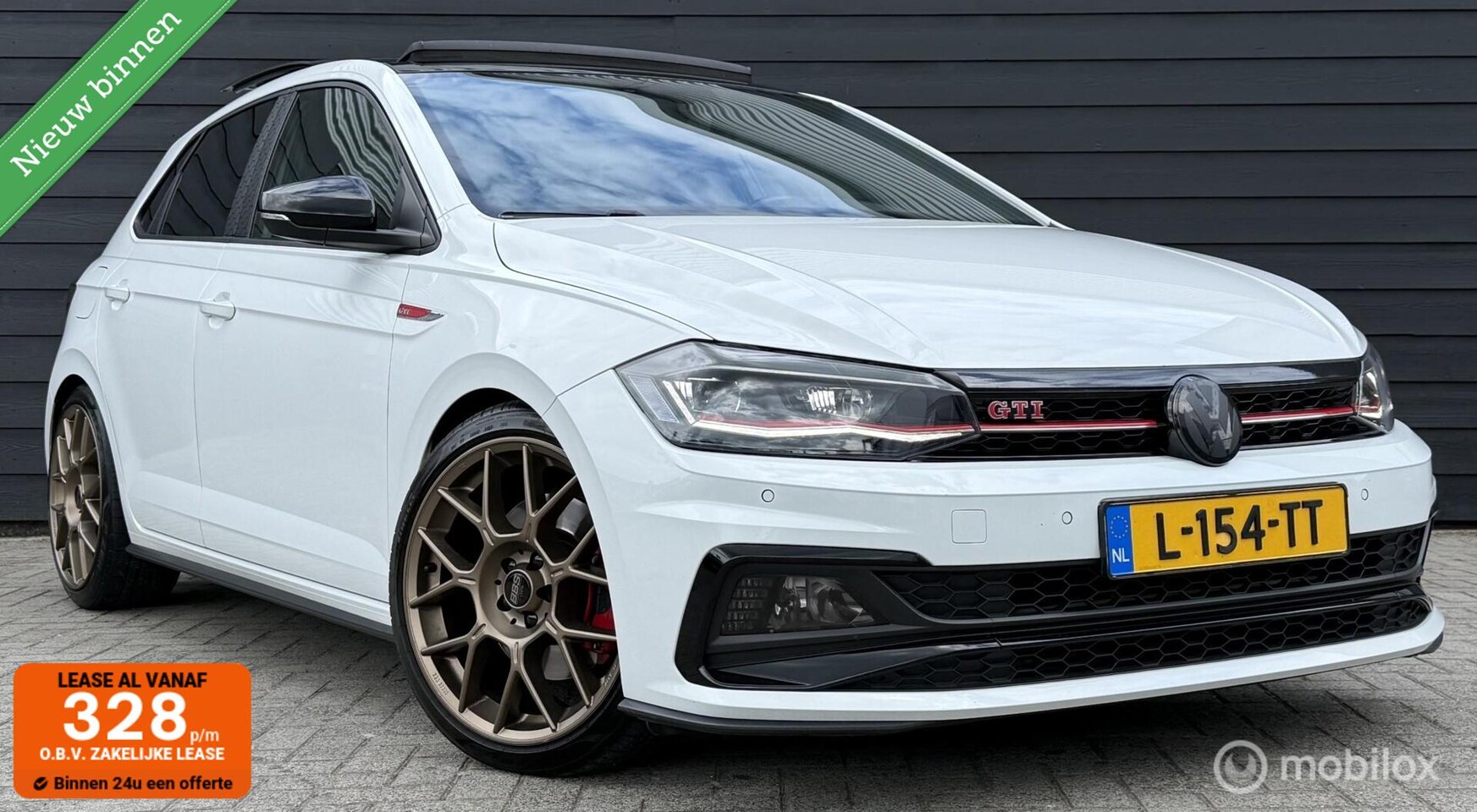 Volkswagen Polo - 2.0 TSI GTI DSG Pano.dak/Viritual/LE/Leder/18" - AutoWereld.nl