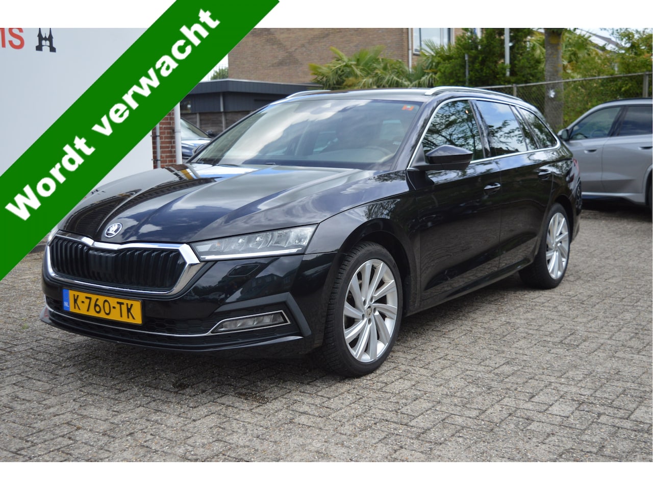 Skoda Octavia Combi - 1.0 e-TSI Busn. Ed. + NL-Auto / Addapt.cruise / Led verl. / Carplay,android - AutoWereld.nl