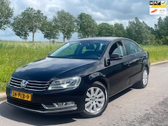 Volkswagen Passat - 1.4 TSI BlueMotion Automaat Navigatie Airco Cruisecontrol