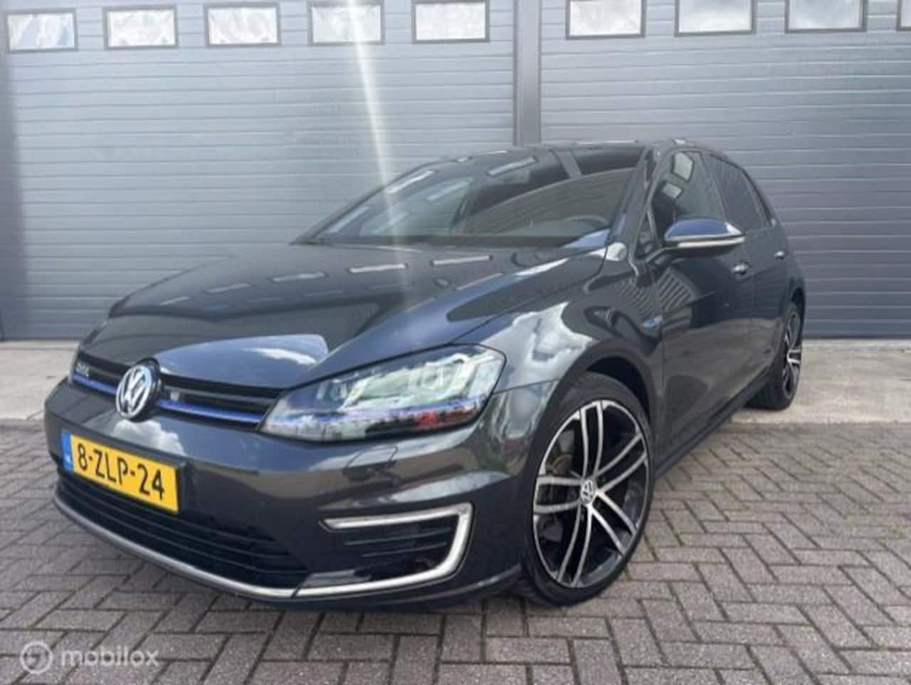 Volkswagen Golf - 1.4 TSI GTE 204pk Zeer netjes! Trekhaak - AutoWereld.nl
