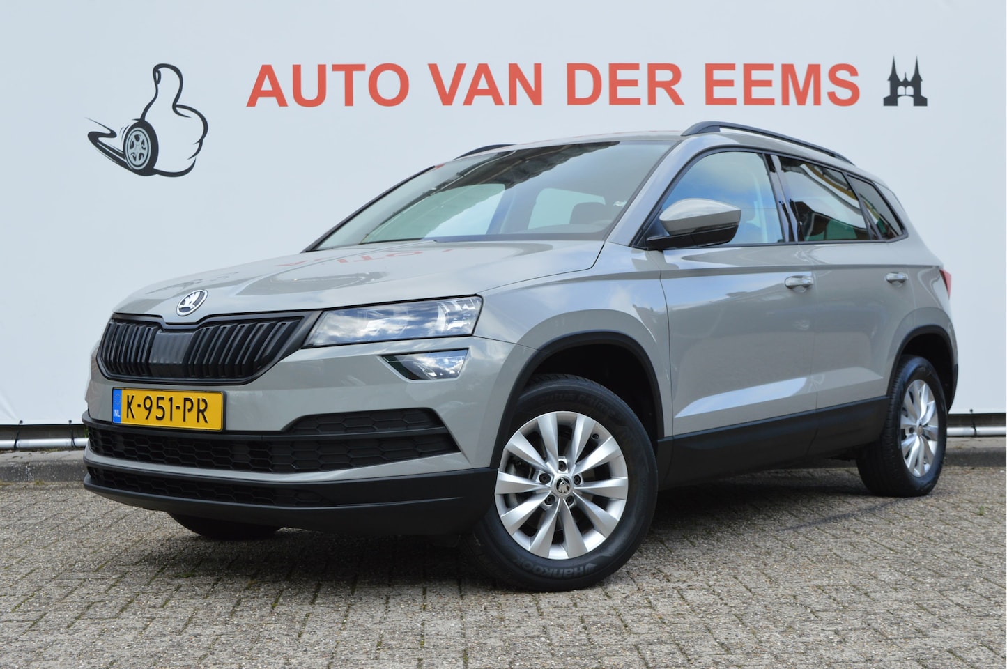 Skoda Karoq - 1.5 TSI ACT Busn Ed. NL-Auto / Virtual / Clima / Steel gray - AutoWereld.nl
