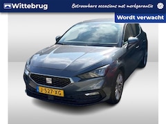 SEAT Leon - 1.0 TSI Style Launch Edition / Navigatie / Camera / Leder / Parkeersensoren V+A / Stoelver