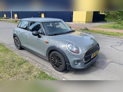 MINI 5-Deurs - 1.2 One Business | PARKEERSENSOREN | NAVIGATIE | CRUISE CONTROL |