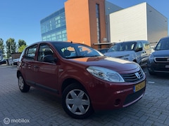 Dacia Sandero - 1.2 Benzine 5 deurs