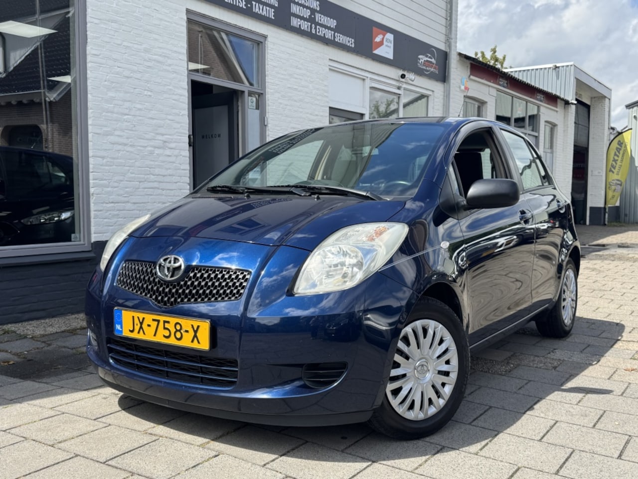 Toyota Yaris - 1.3 VVTi Terra*NW-Koppeling+APK*Airco - AutoWereld.nl