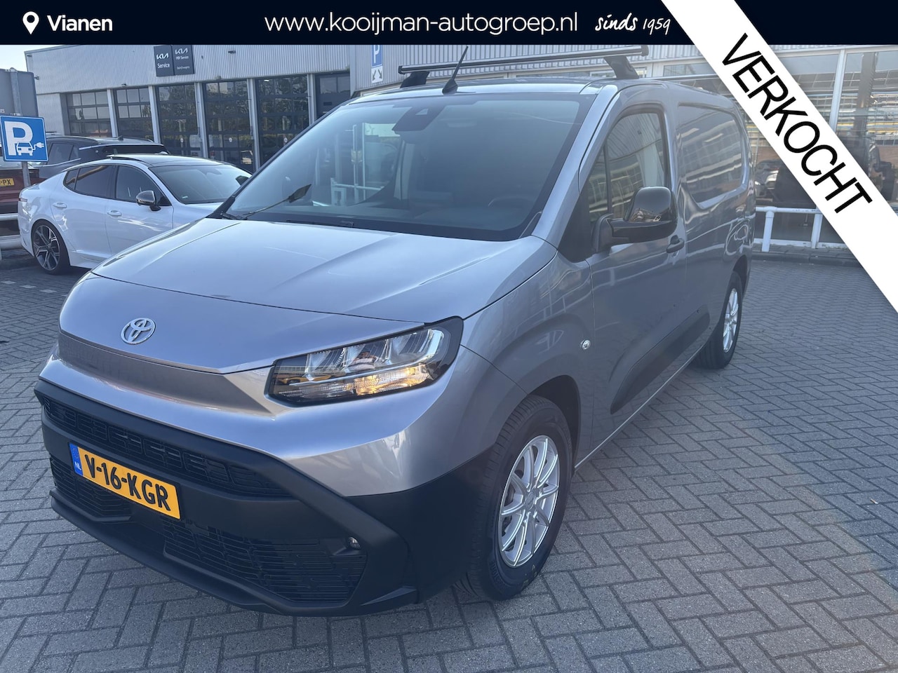 Toyota PROACE CITY Electric - Navigator Long 50 kWh 1e eigenaar, Trekhaak, Betimmering, zeer nette wagen - AutoWereld.nl