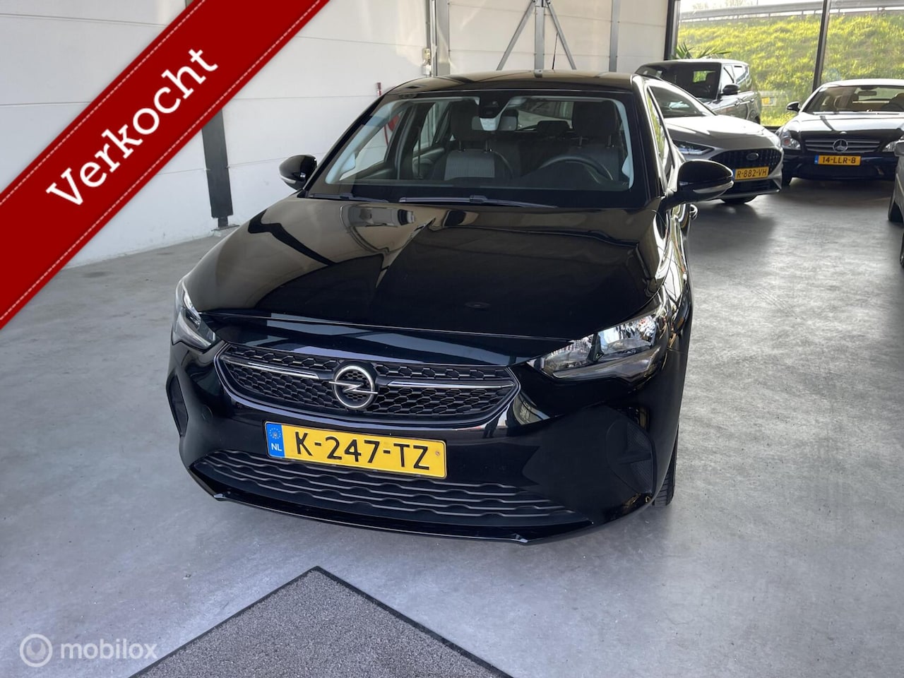 Opel Corsa - 1.2 Edition 5 deurs airco - AutoWereld.nl