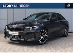 BMW 3-serie - 330e M Sport Automaat / Schuif-kanteldak / Trekhaak / Sportstoelen / Achteruitrijcamera /