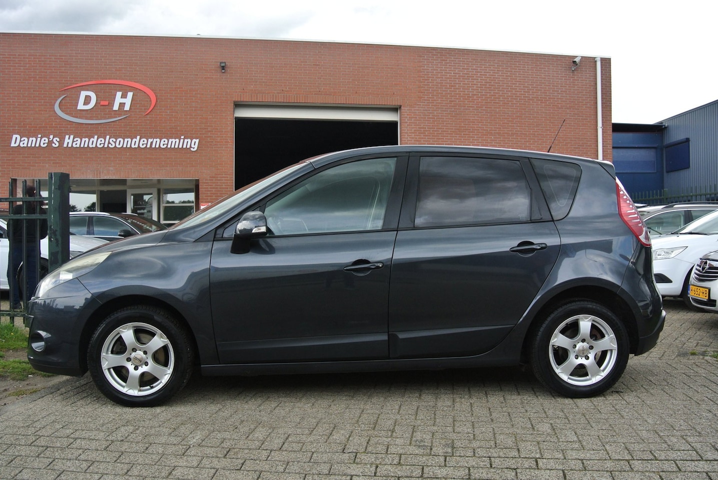 Renault Scénic - 1.6 Expression airco inruil mogelijk - AutoWereld.nl