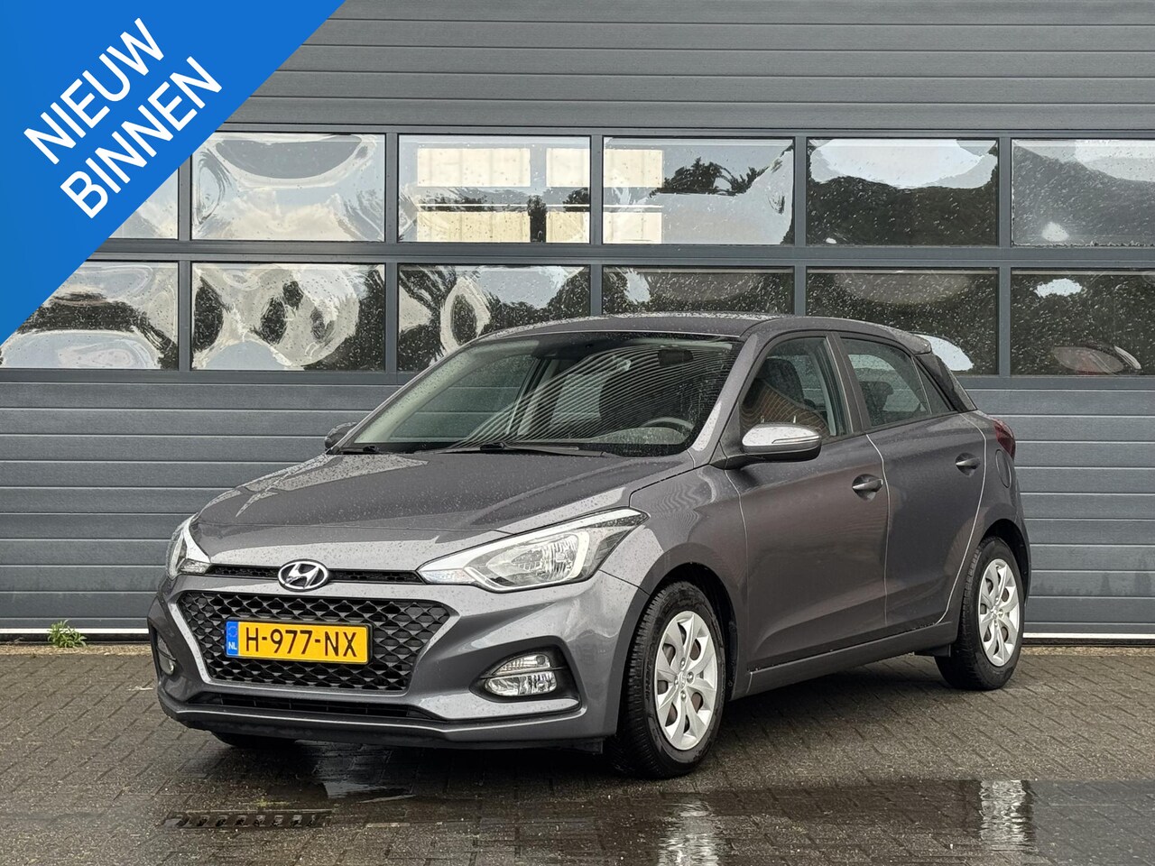 Hyundai i20 - 1.0 T-GDI COMFORT I P-CAMERA I APPLE CARPLAY I CRUISE CONTROL - AutoWereld.nl