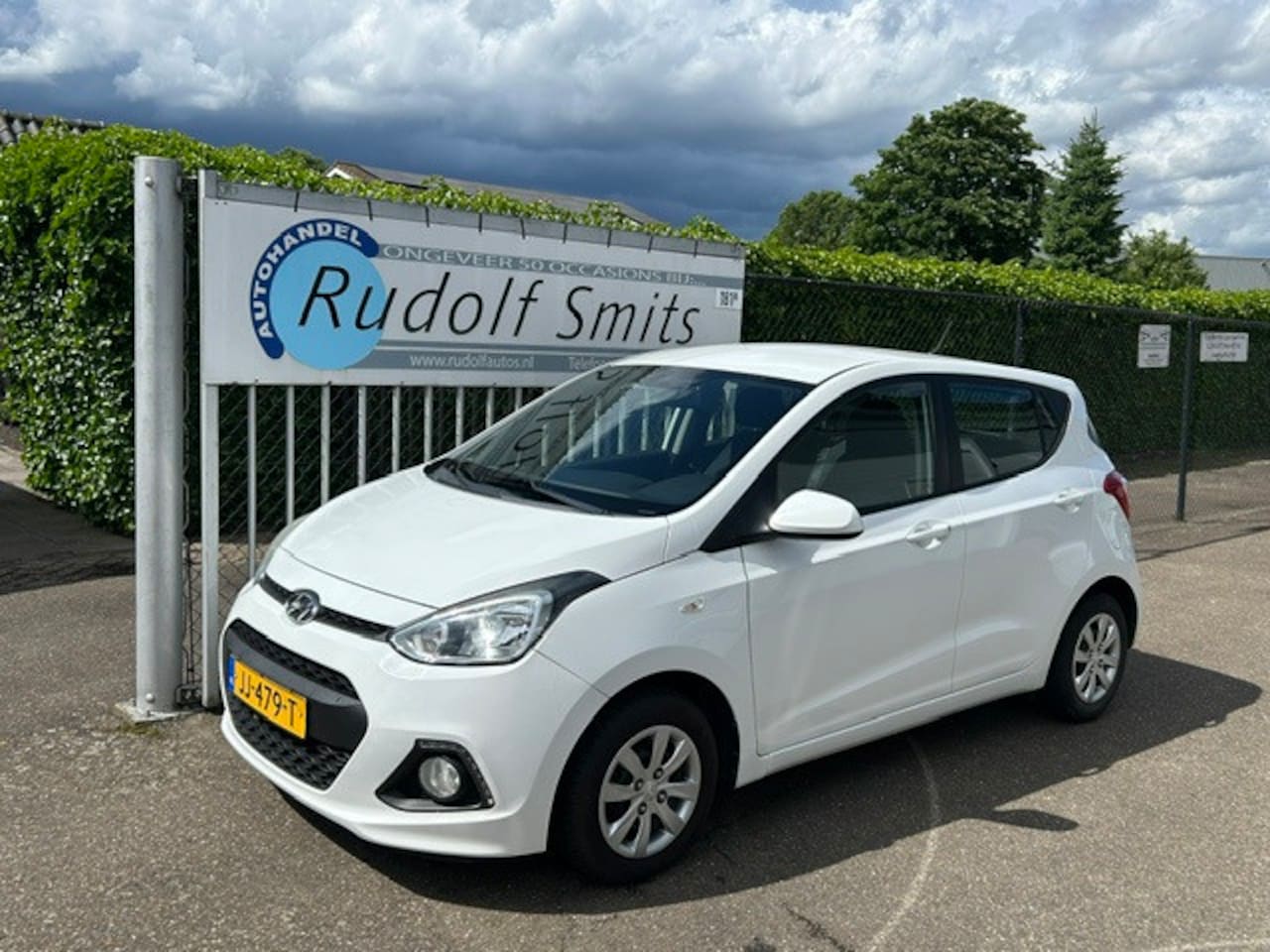 Hyundai i10 - 1.0i i-Motion Comfort Plus Nieuwe koppeling! - AutoWereld.nl