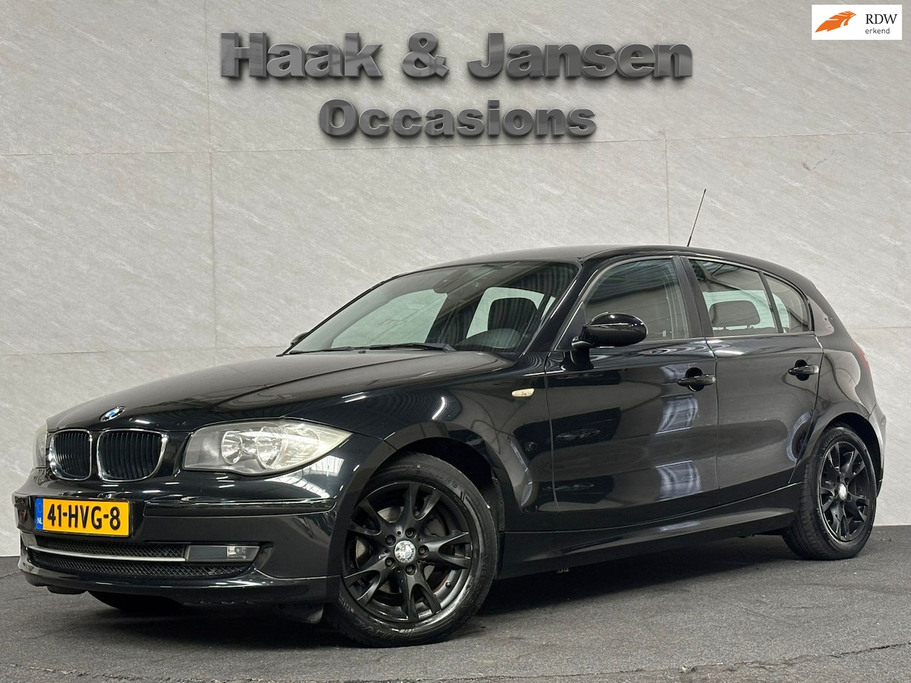 BMW 1-serie - 116i Business Line - Cruise - Radio - Airco - AutoWereld.nl