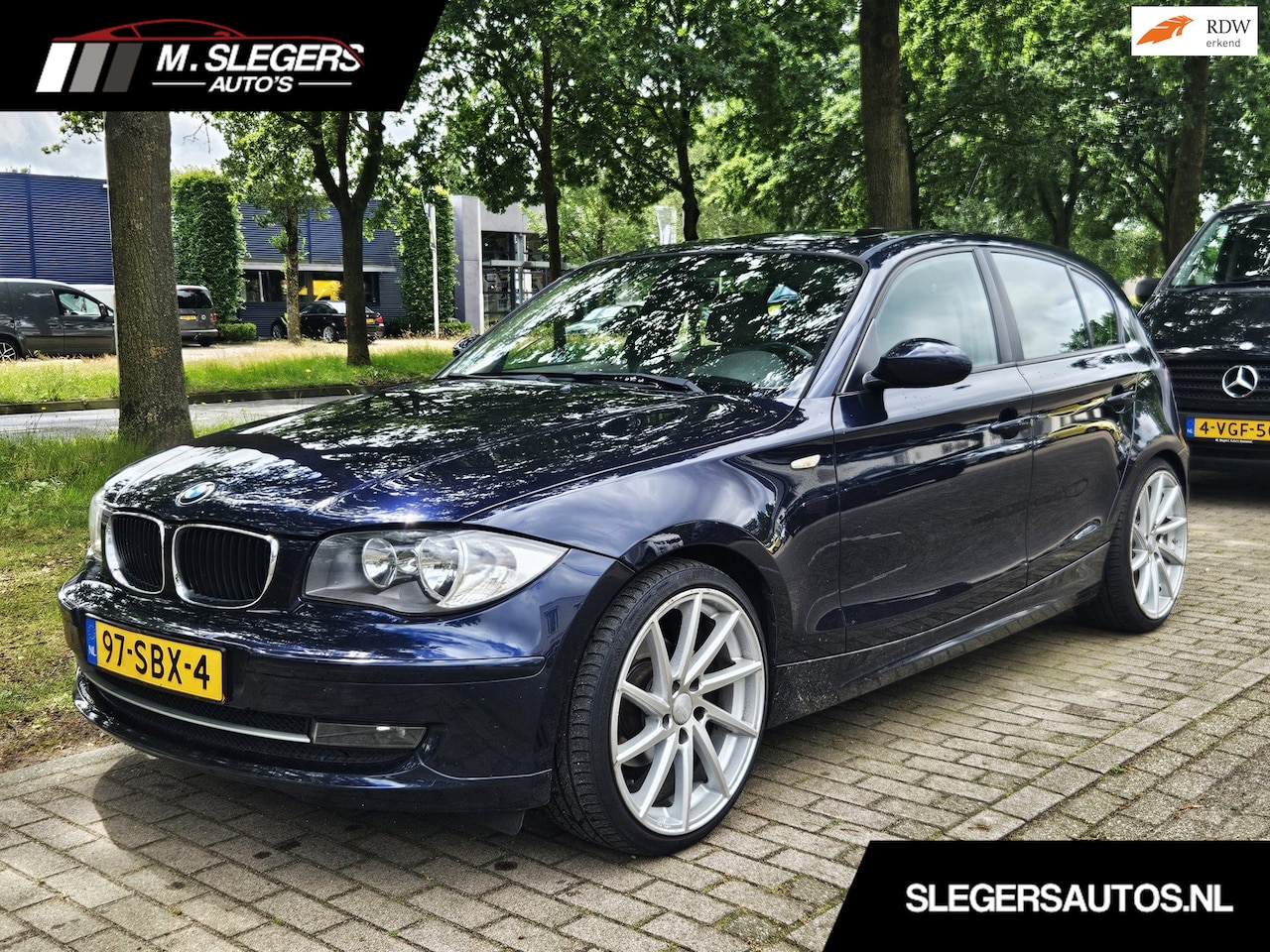 BMW 1-serie - 118d Corporate*Panodak*19 inch - AutoWereld.nl