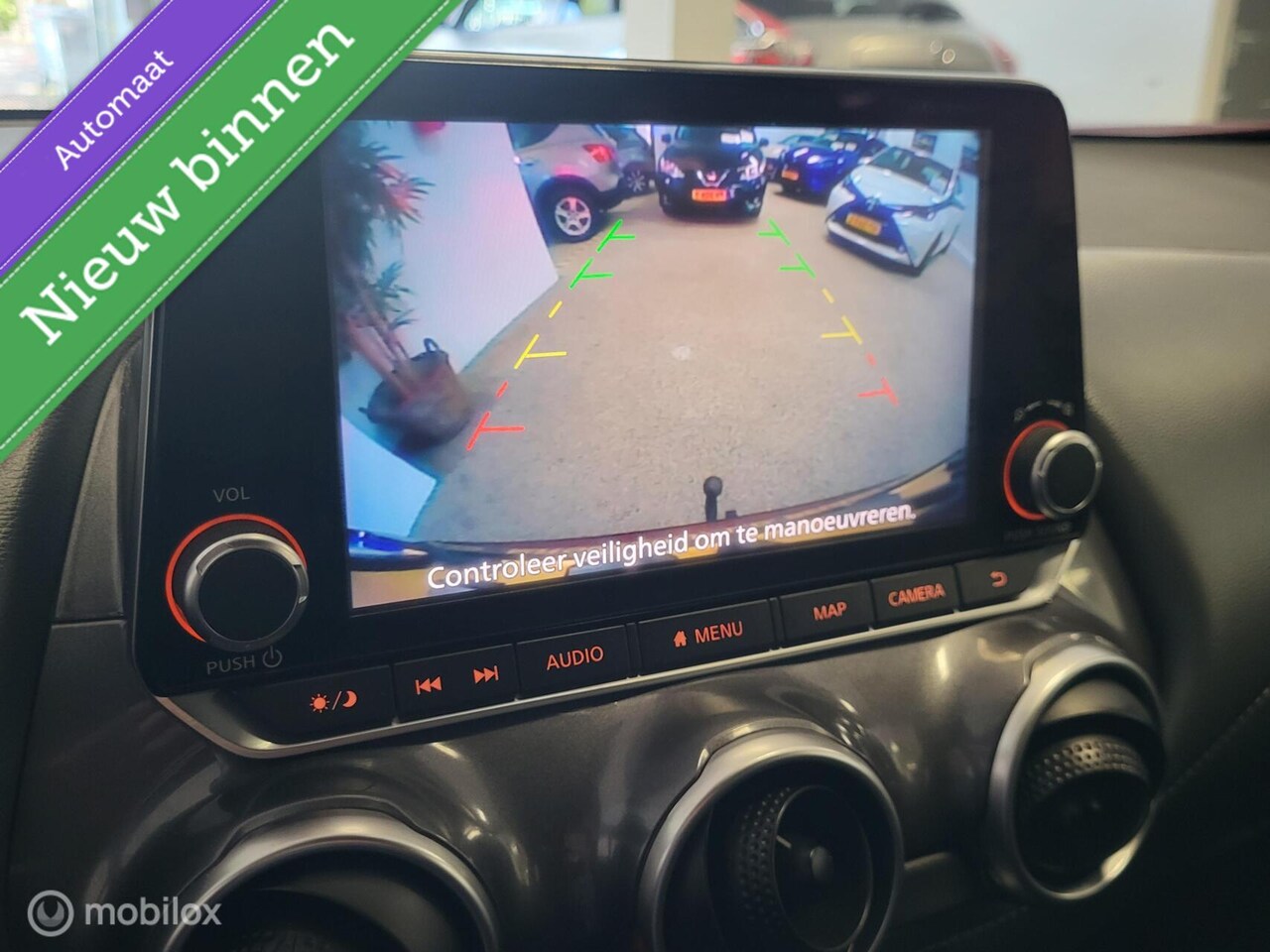 Nissan Juke - 1.0 DIG-T AUT. N-Connecta Navi *NL. 1e EIG., TRKHK, RIJKLAARPRIJS!*