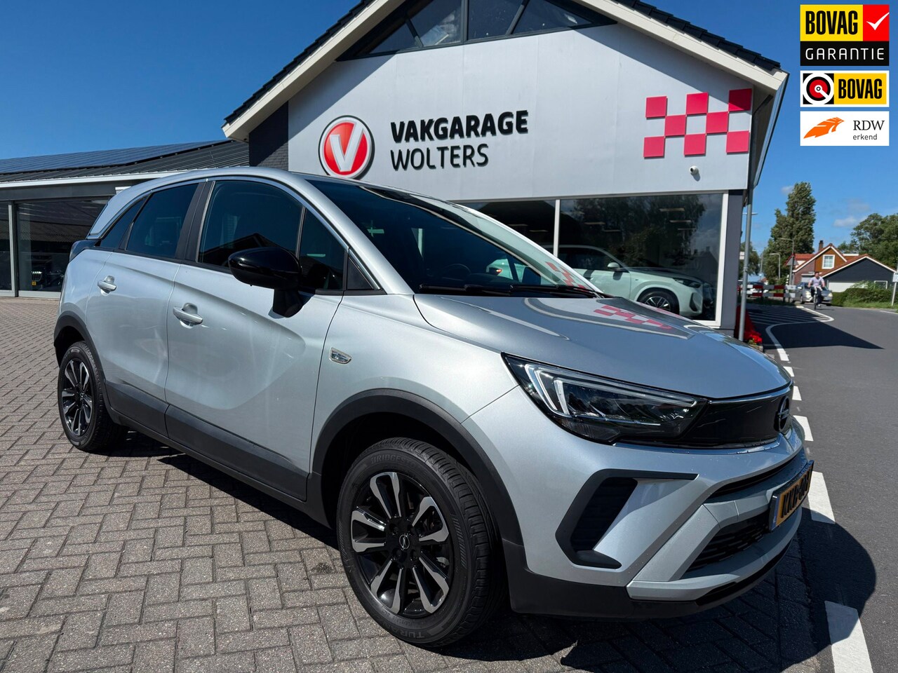 Opel Crossland - 1.2 Turbo Business Elegance RIJKLAARPRIJS! - AutoWereld.nl
