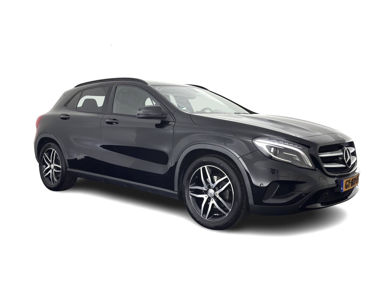 Mercedes-Benz GLA-Klasse - 200 CDI Edition 1 Aut. *LEATHER-FABRIC | XENON | SPORT-SEATS | CAMERA | NAVI-FULLMAP | PRI - AutoWereld.nl