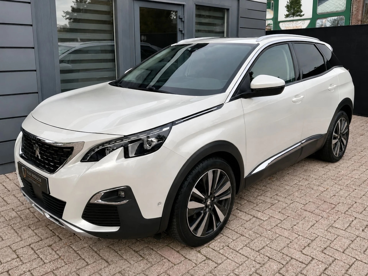 Peugeot 3008 - 1.2 PureTech Allure Navi Panoramadak Camera - AutoWereld.nl