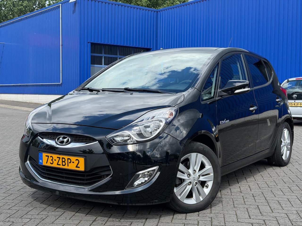 Hyundai ix20 - 1.4i i-Vision/Clima/Cruise/Pano/LMV/Trekhaak - AutoWereld.nl