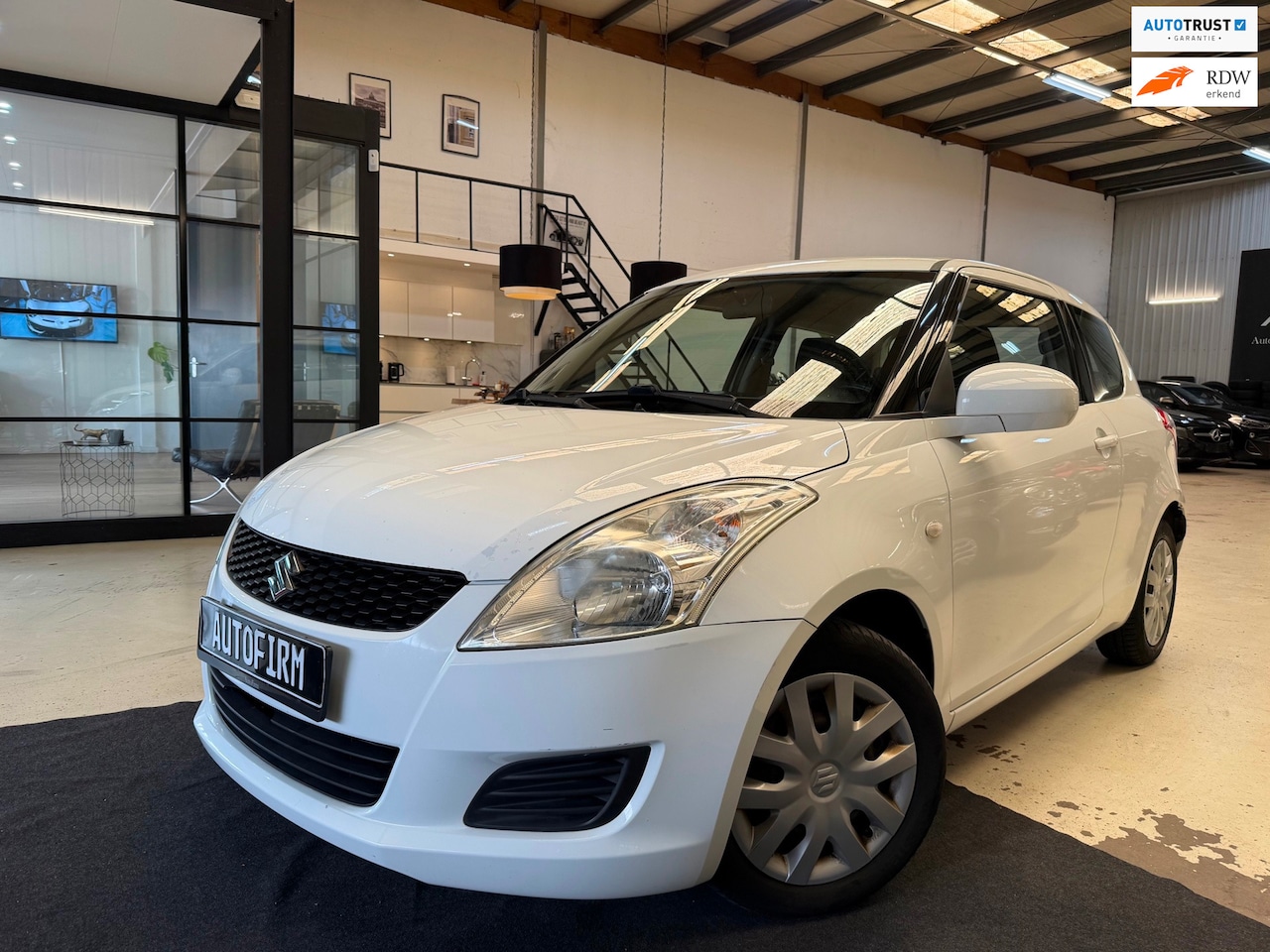Suzuki Swift - 1.2 Nette Auto Airco Volledig Onderhouden - AutoWereld.nl