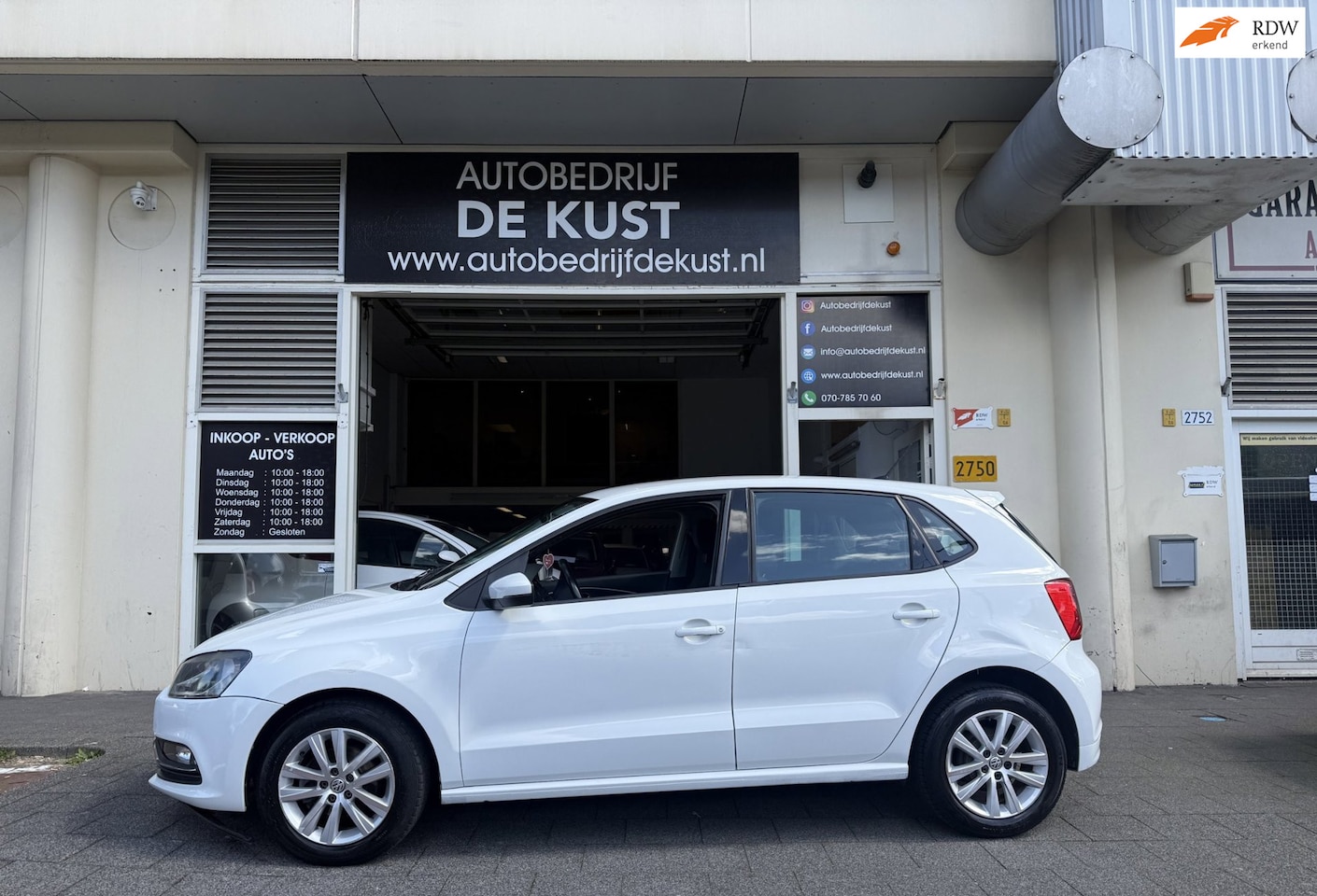Volkswagen Polo - 1.2 TSI 2017 5-Drs Navi Airco - AutoWereld.nl
