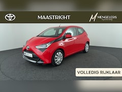 Toyota Aygo - 1.0 VVT-i x-play | Apple -/ Android Carplay | Camera achter | Airco