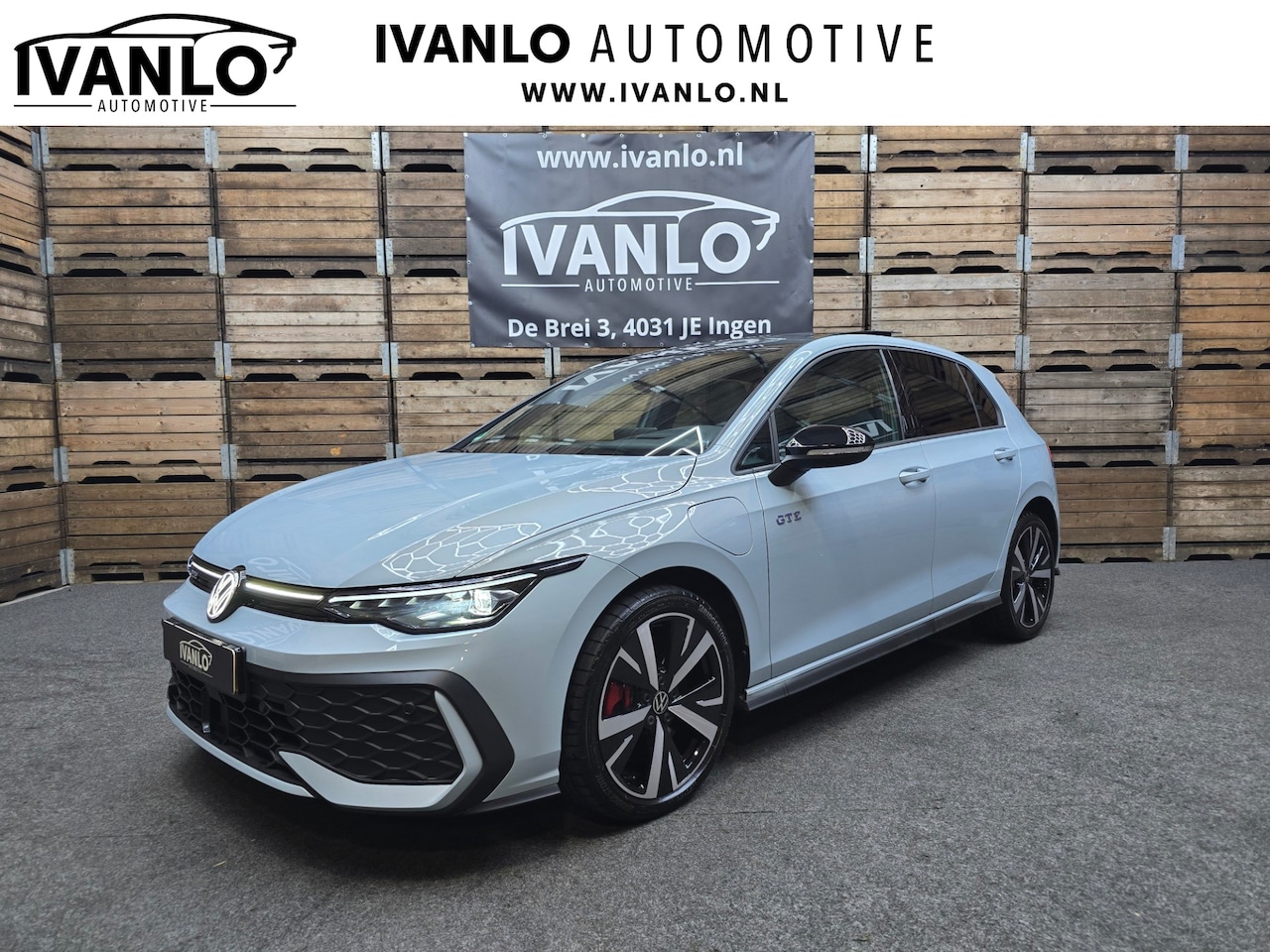 Volkswagen Golf - 1.5 eHybrid GTE Leder "vienna"Led IQ Lights Pano HUD 18"LM - AutoWereld.nl