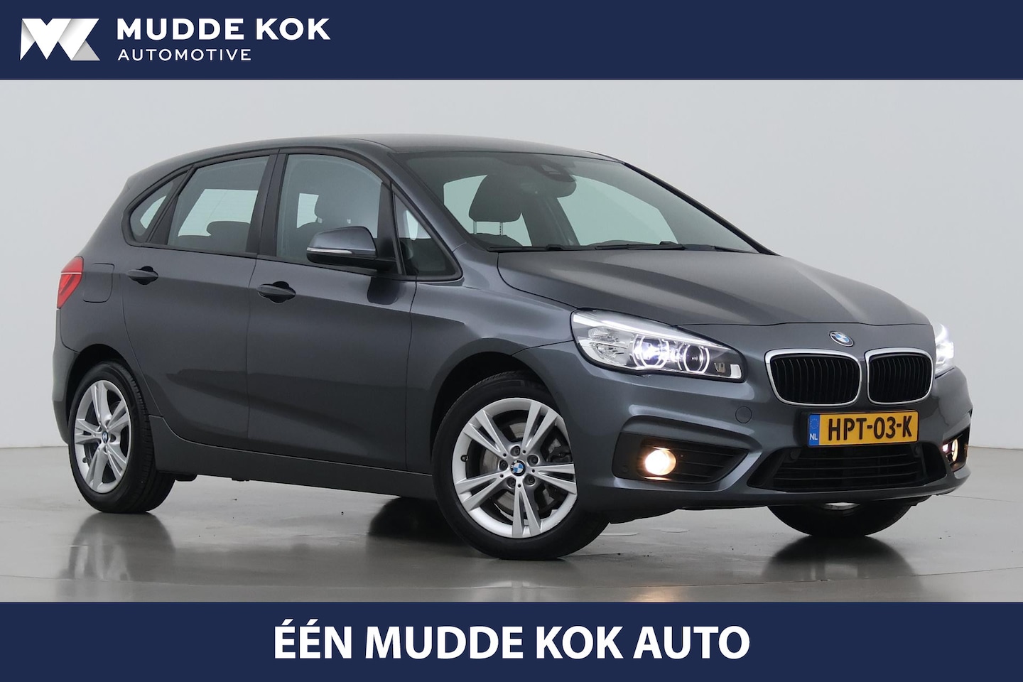 BMW 2-serie Active Tourer - 225i xDrive High Executive | Leder | Stoelverwarming | Camera | PDC V+A - AutoWereld.nl