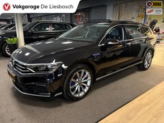 Volkswagen Passat Variant - 1.4 TSI PHEV GTE Business / Leder / Panorama-dak / head-up / 360camera