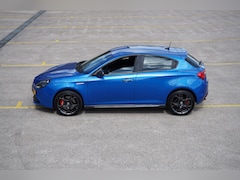Alfa Romeo Giulietta - 1.4 Turbo MultiAir Super TCT Automaat Carbon Pack