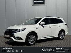 Mitsubishi Outlander - 2.4 PHEV Intense+ / Trekhaak Afneembaar / Trekgewicht 1.500 KG / Stoelverwarming / Achteru